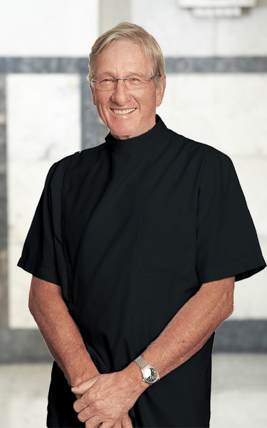 Dr Scott Fowler