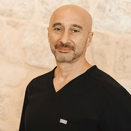 Dr Harry Laparidis