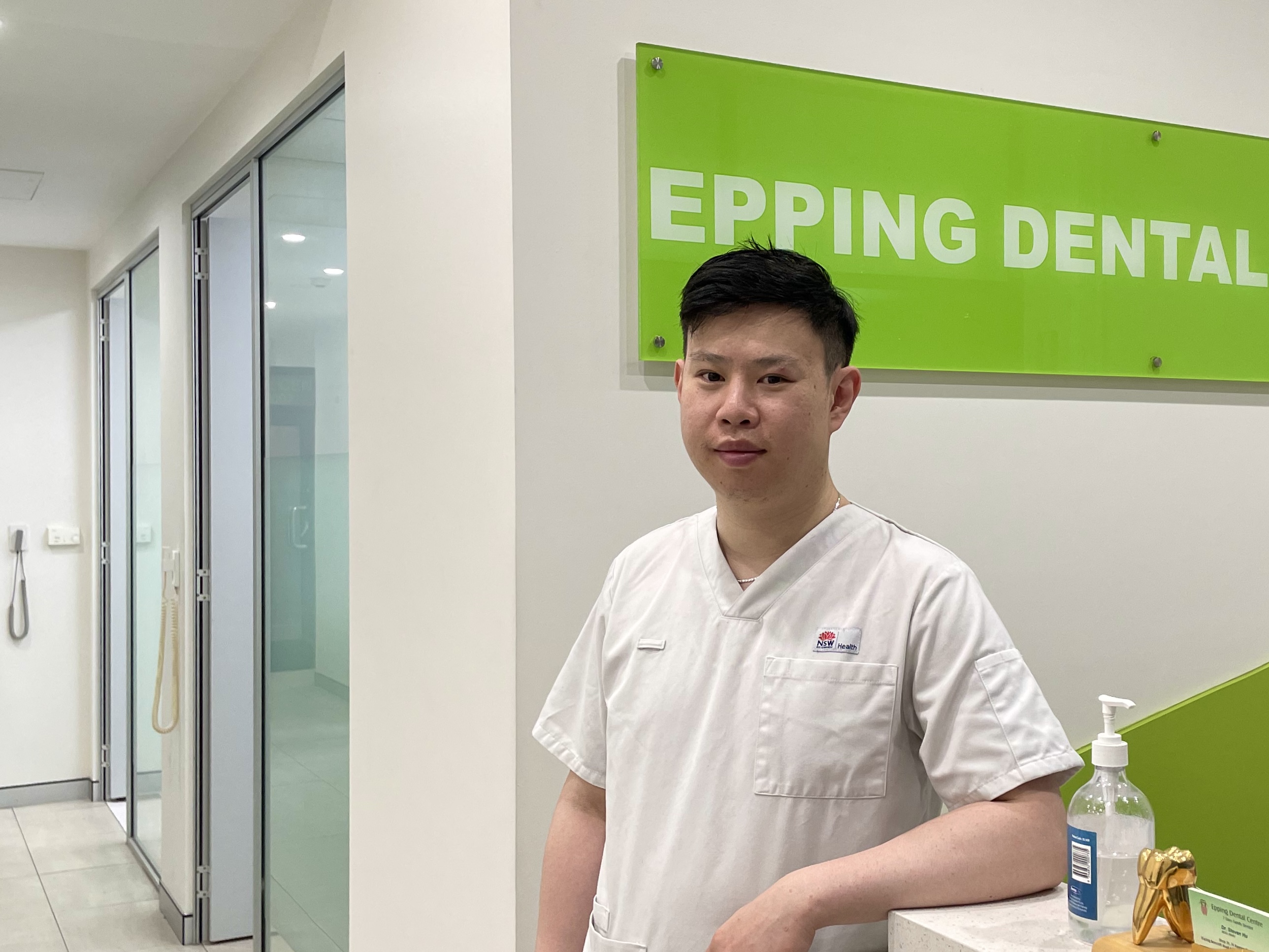 Dr Steven Hu