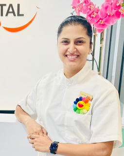 Dr Neha Singh