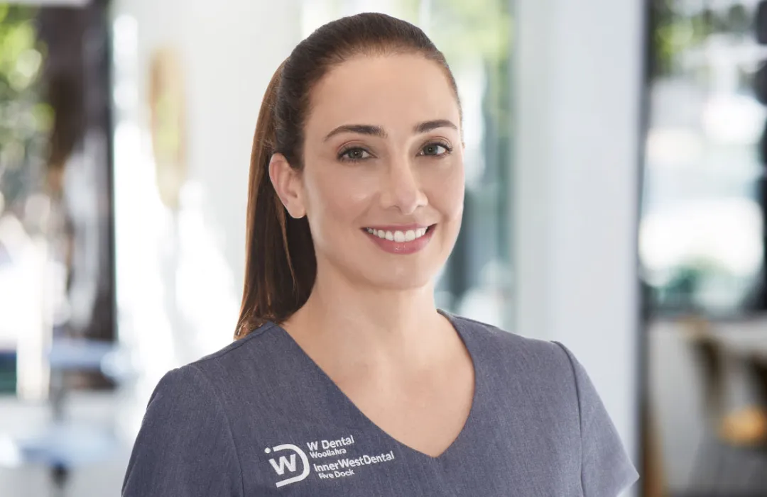 Dr. Tania Santilli