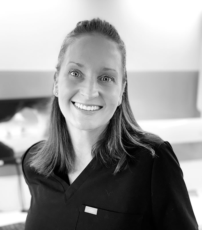 Dr. Julia Gellatly