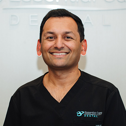 Dr Nikhil Morriswala