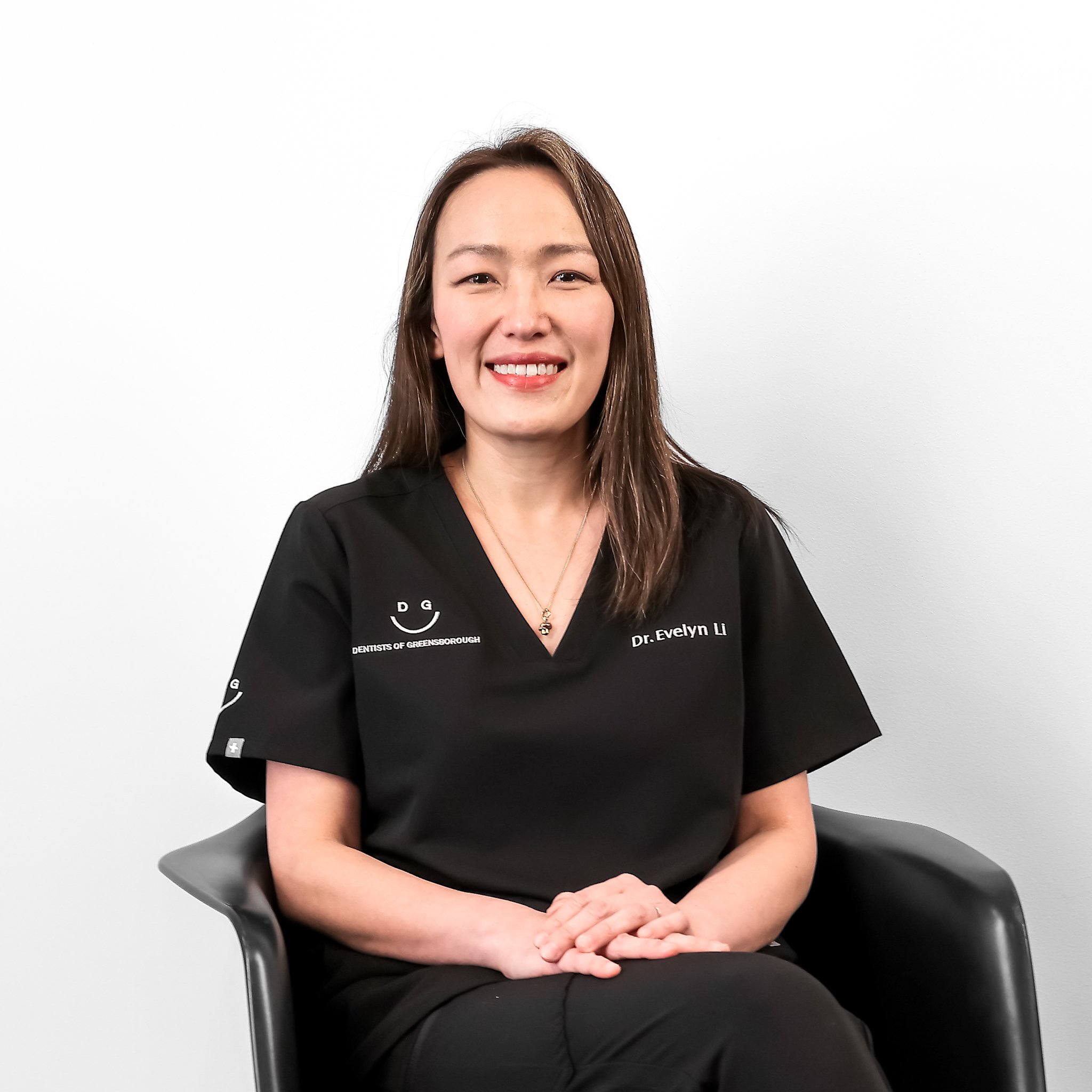 Dr. Evelyn Li