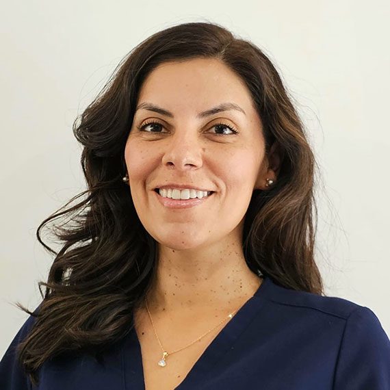 Dr Silvia Paredes