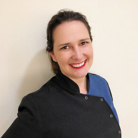 Dr Laura White