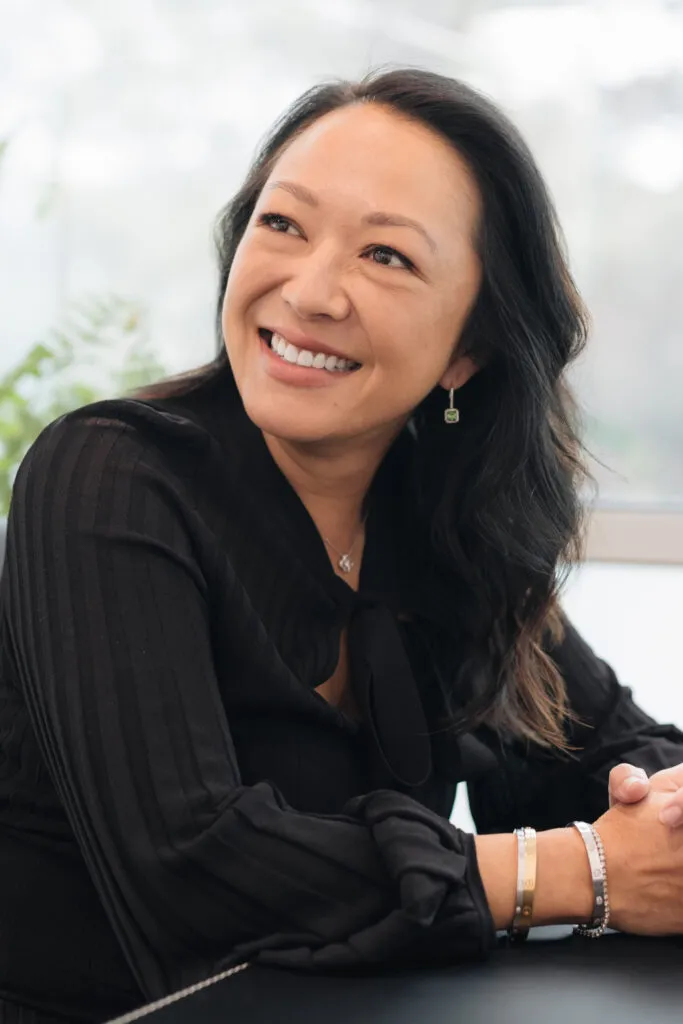 Dr Theresia Sudjalim
