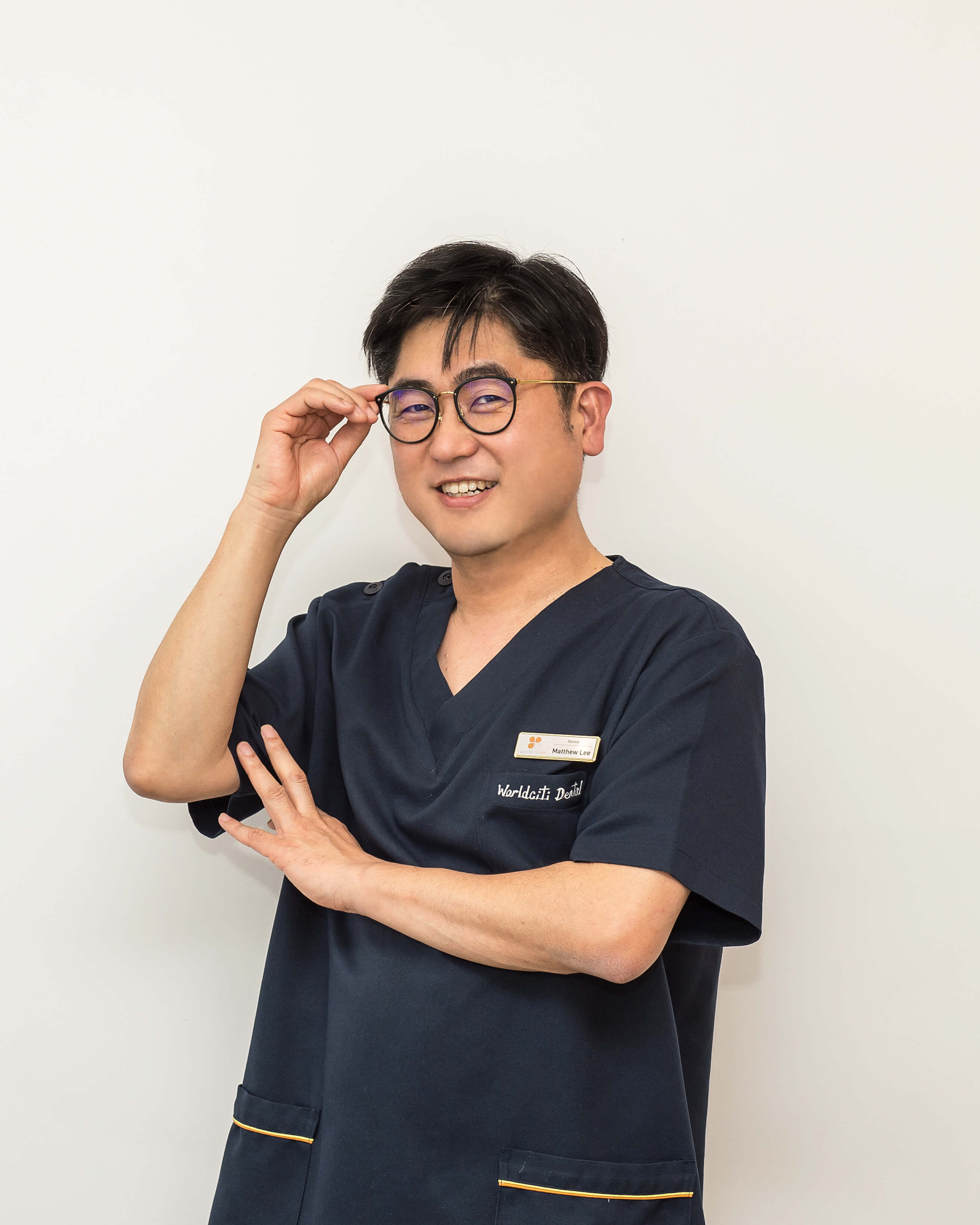 Dr Matthew Lee