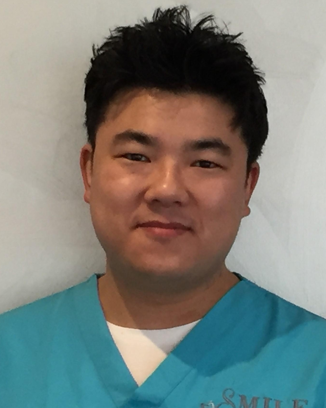 Dr. Daniel Hong