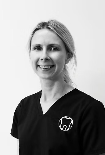 Dr Kate Snell