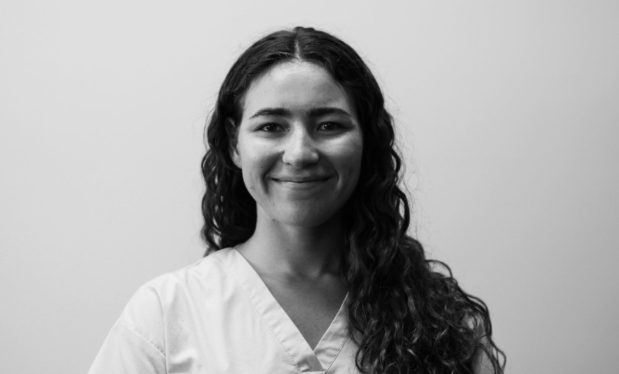 Dr Kaylarni Close​