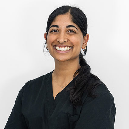 Dr Nayani Ravishanker
