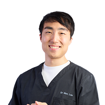 Dr Max Lee