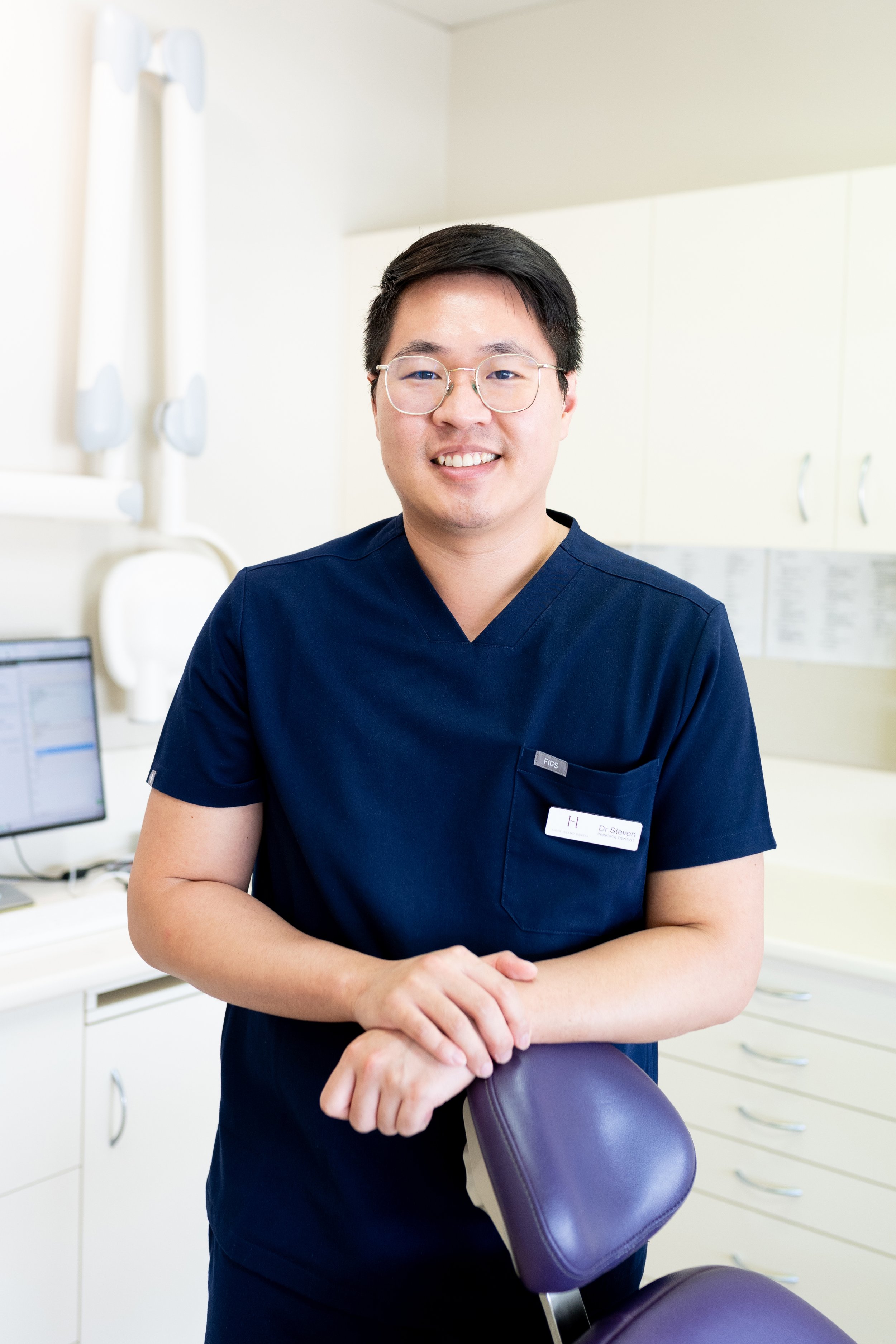 Dr. Steven (Hao Yu) Wey