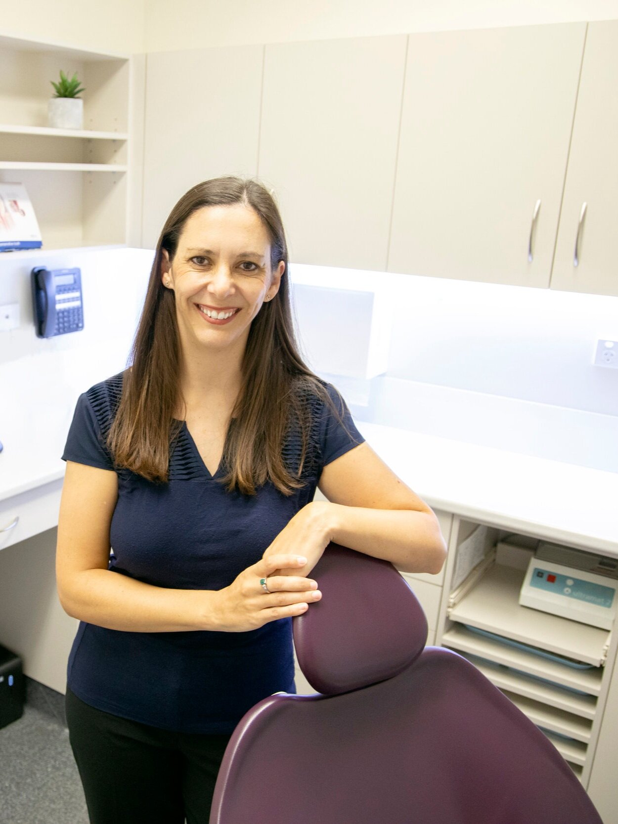 Dr Jennifer Schlamm