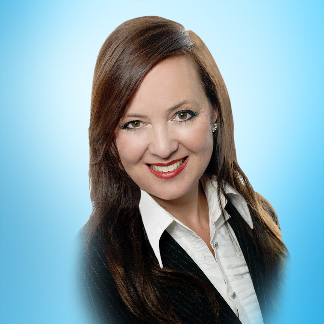 Dr Karin Braam