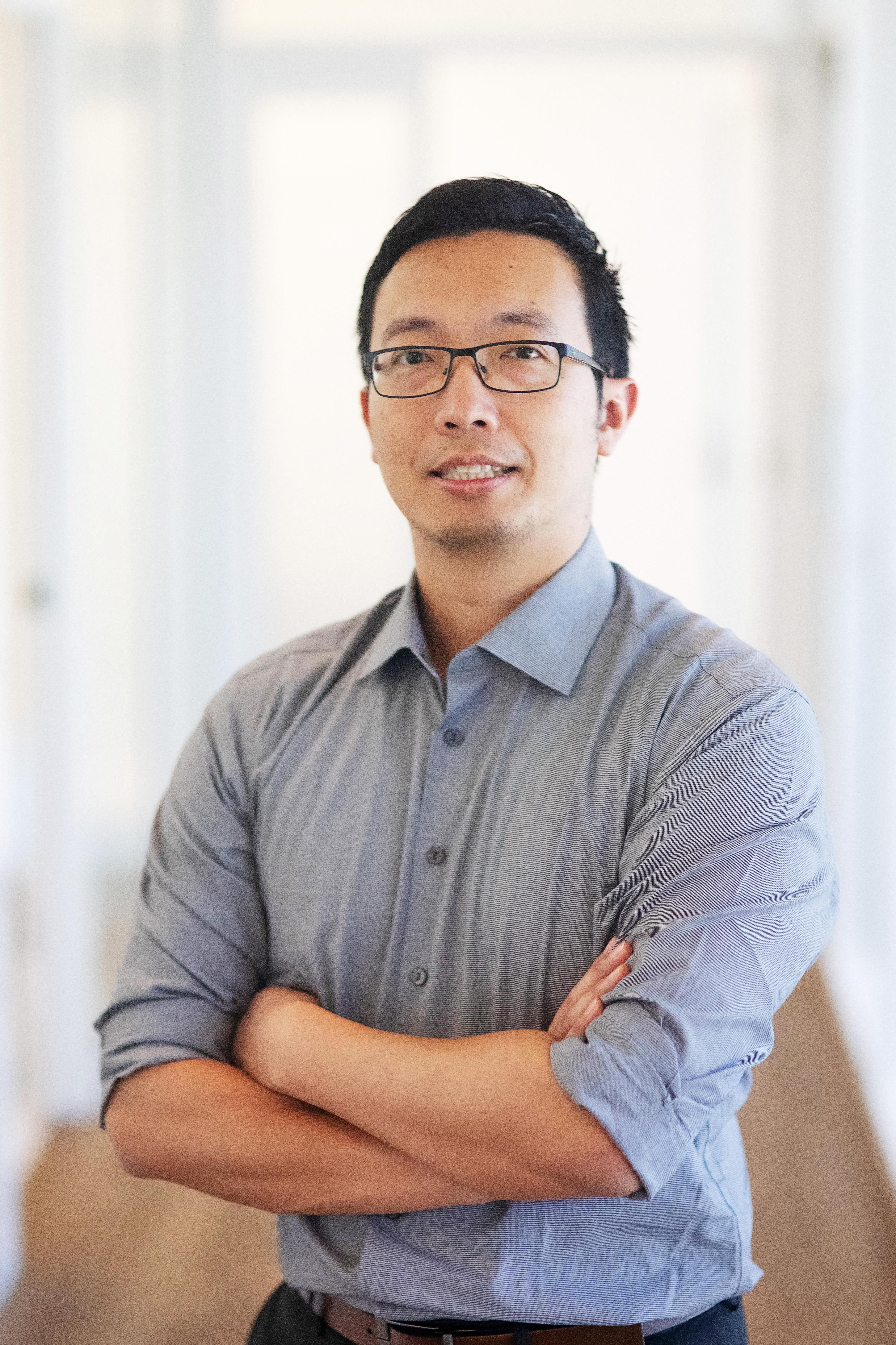 Dr David Chen