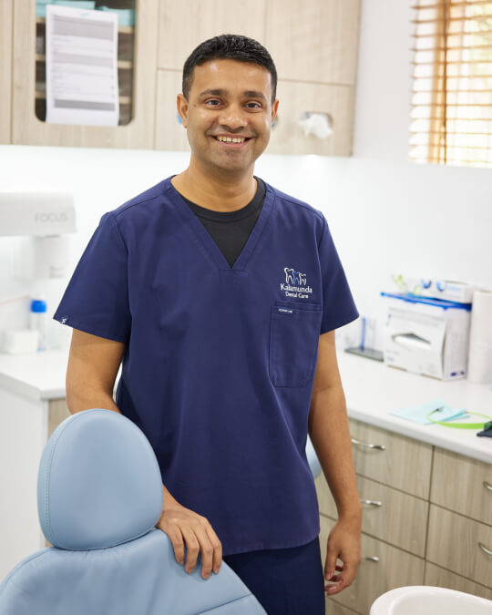 Dr Dinesh Karawgoda