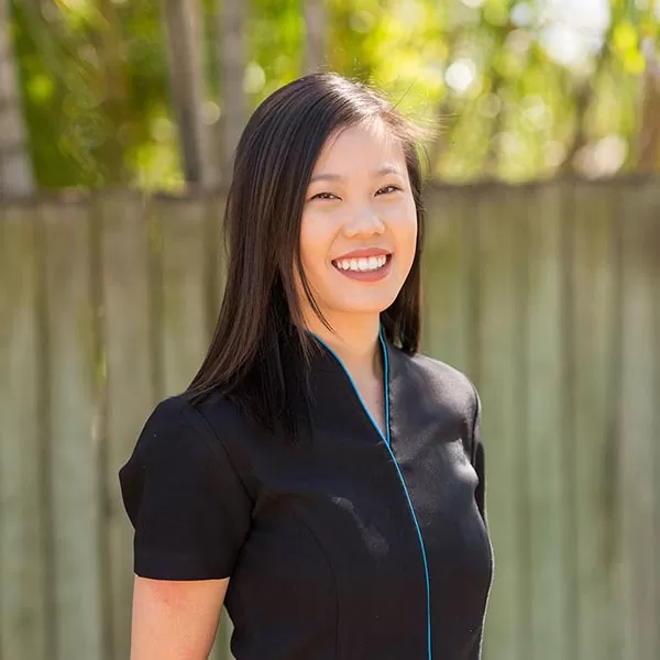 Dr Nicole Yuen