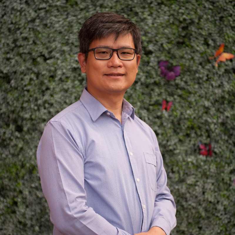Dr. Steven Chen