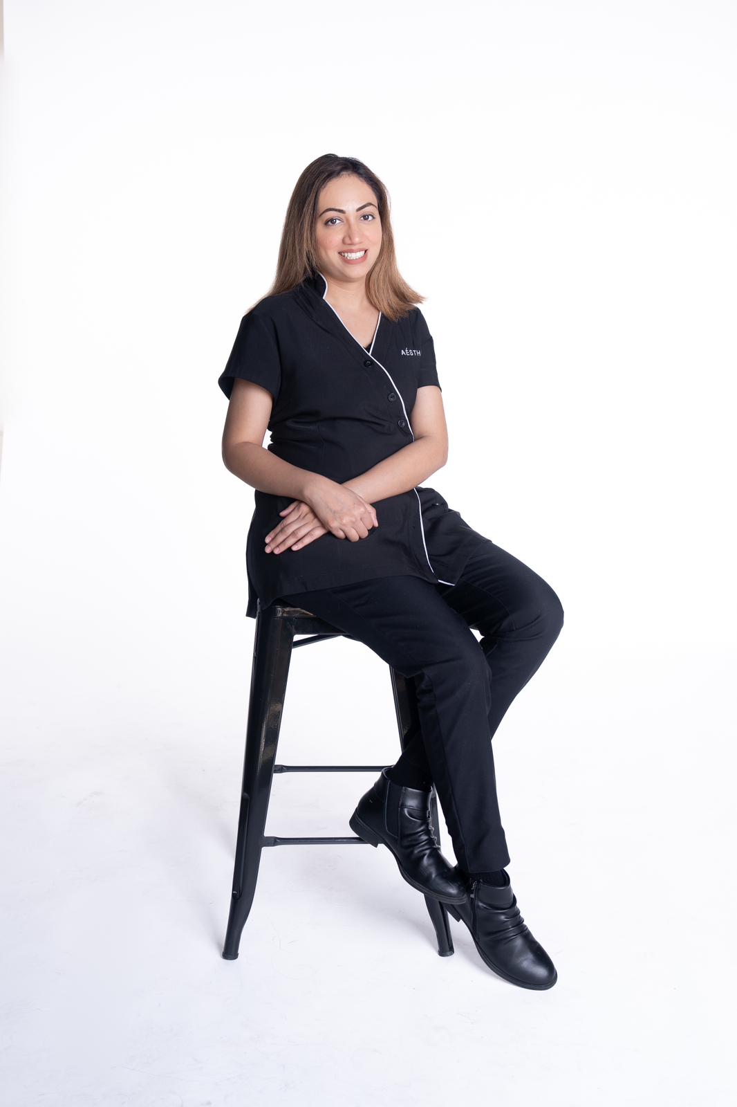 DR ZINNERAH RIAZ