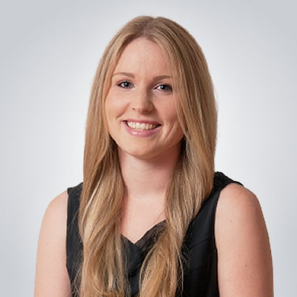 Dr Laura Curran