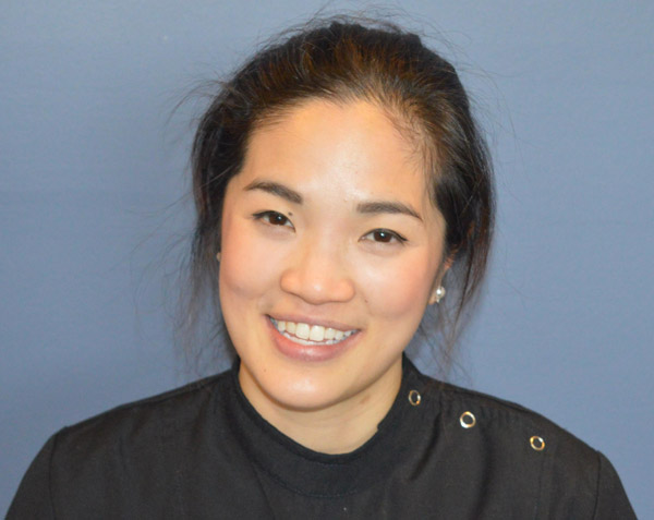 Dr Jocelyn Eer