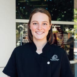 Dr Lucy Nixon