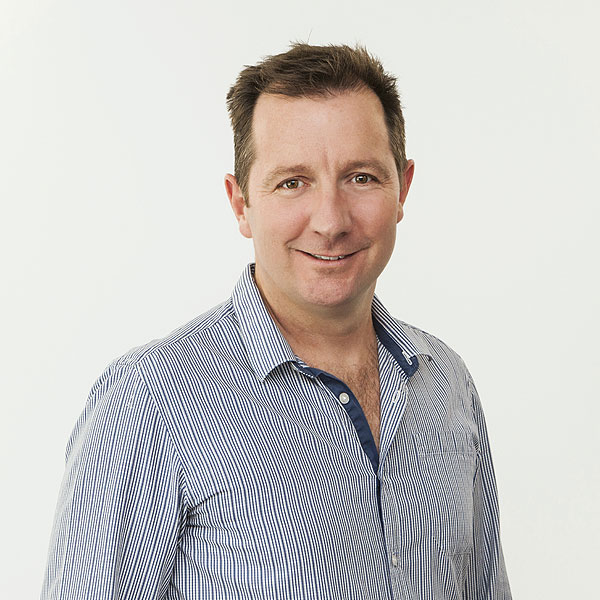 Dr Peter Readman