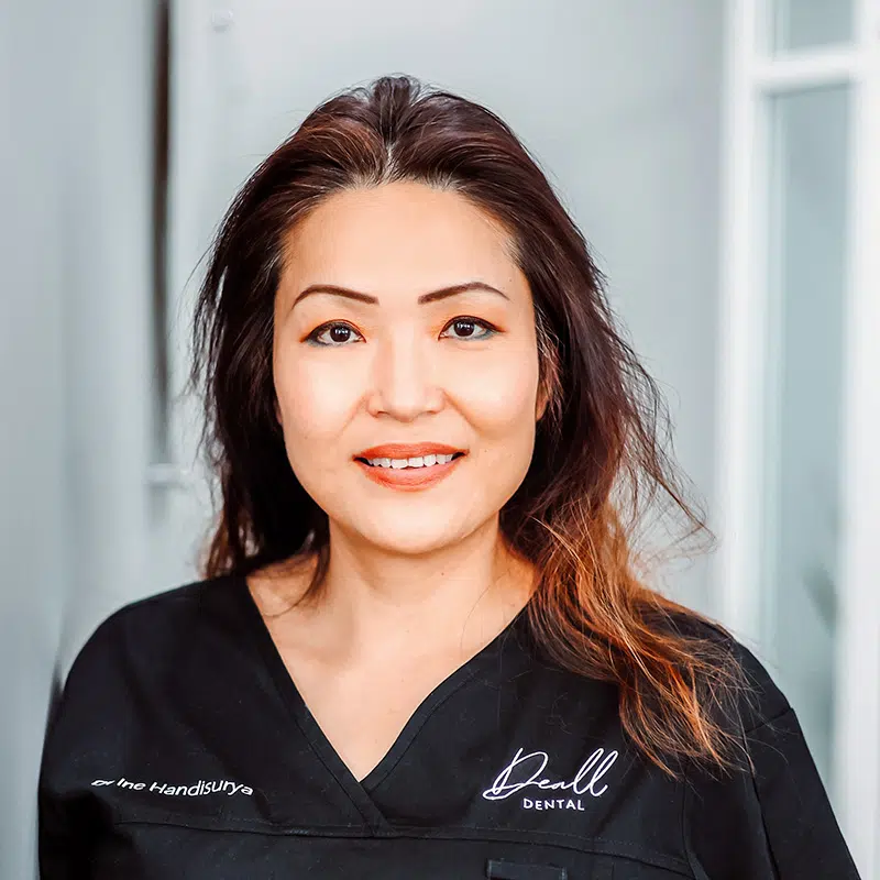 Dr Ine Handisurya