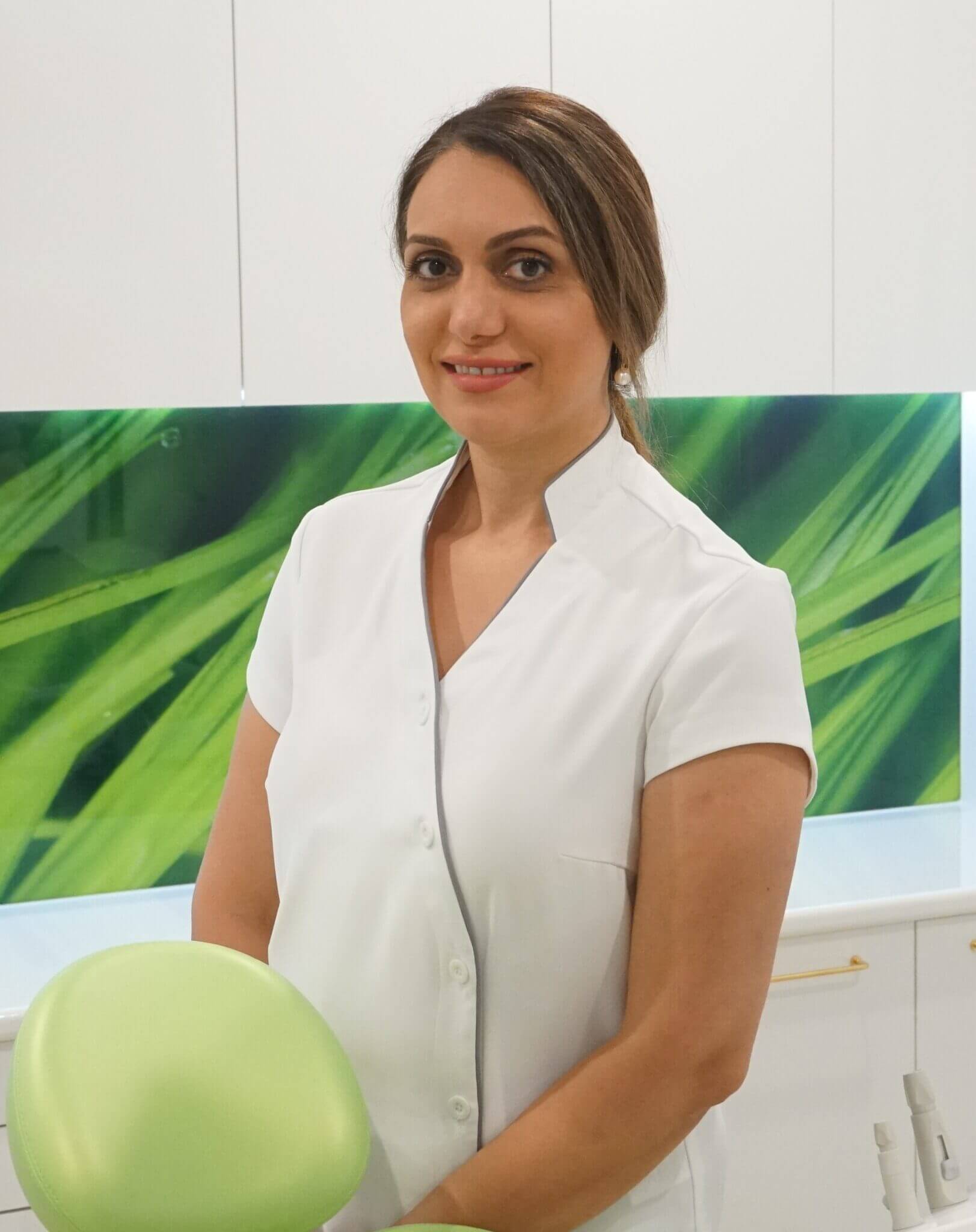 Dr Rosa Najafi