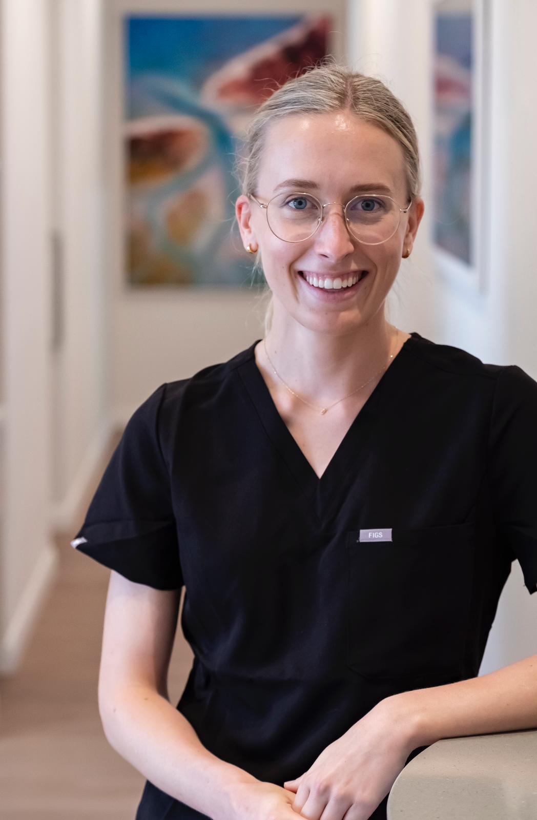 Dr Emma Thwaites