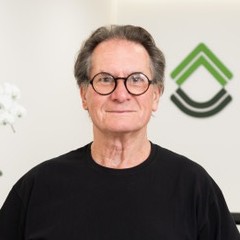 Dr Nigel Burnett