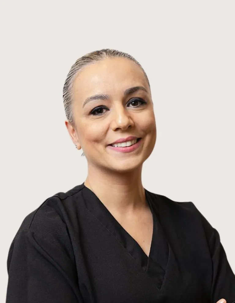 Dr Negar Darabi