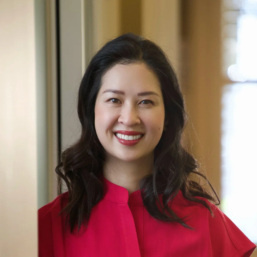 Dr Stephanie Tang