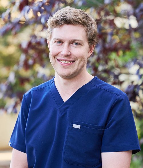 Dr Alexander Buckley