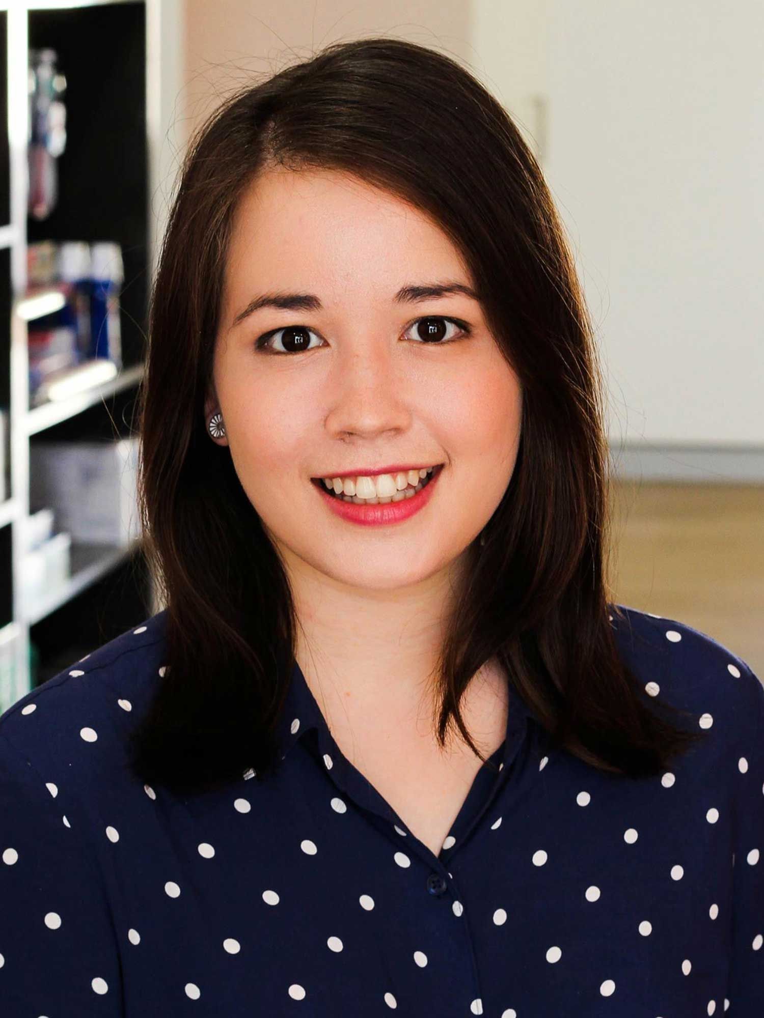 Dr Claire Campbell