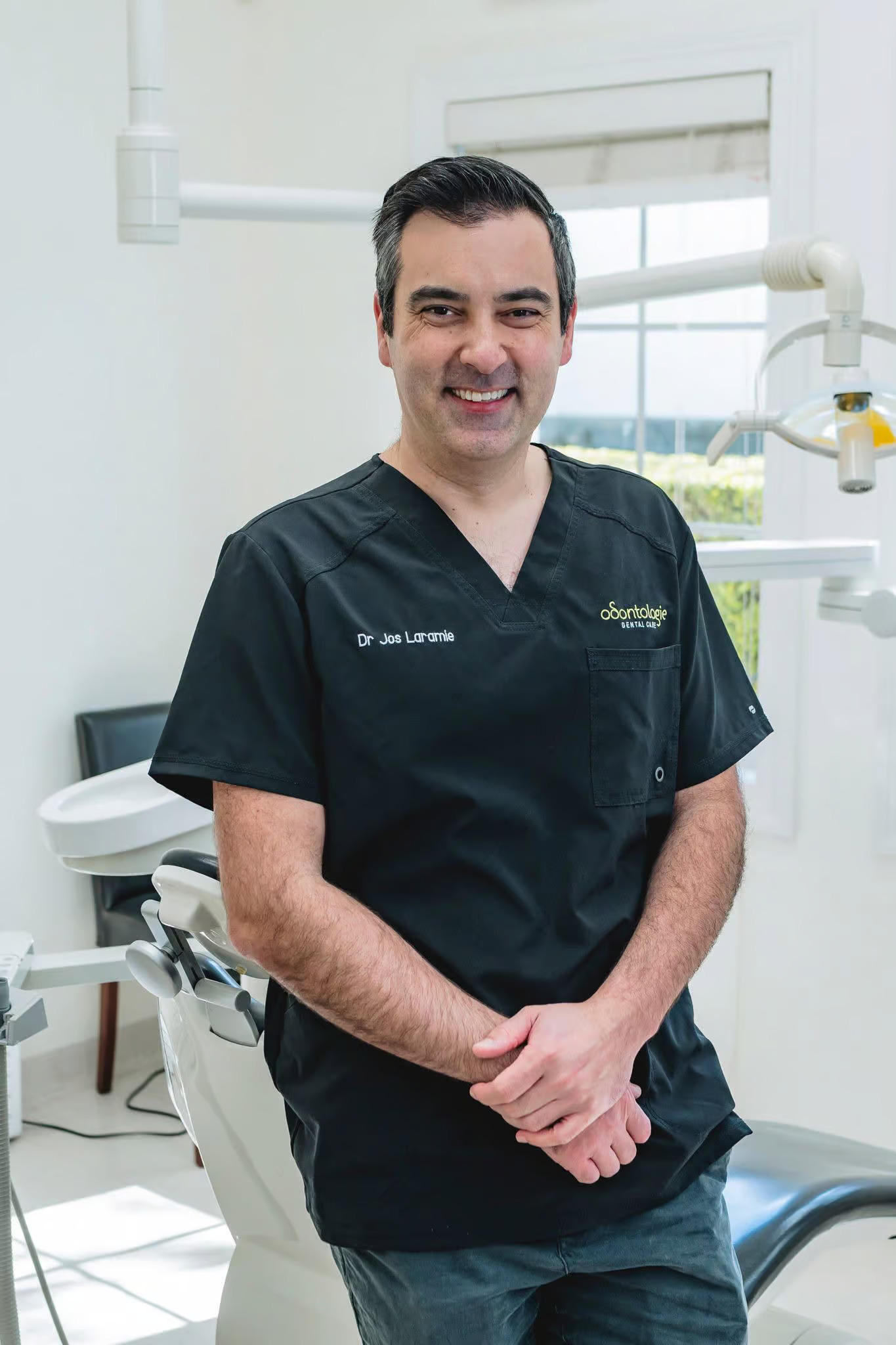 Dr. Jos Laramie