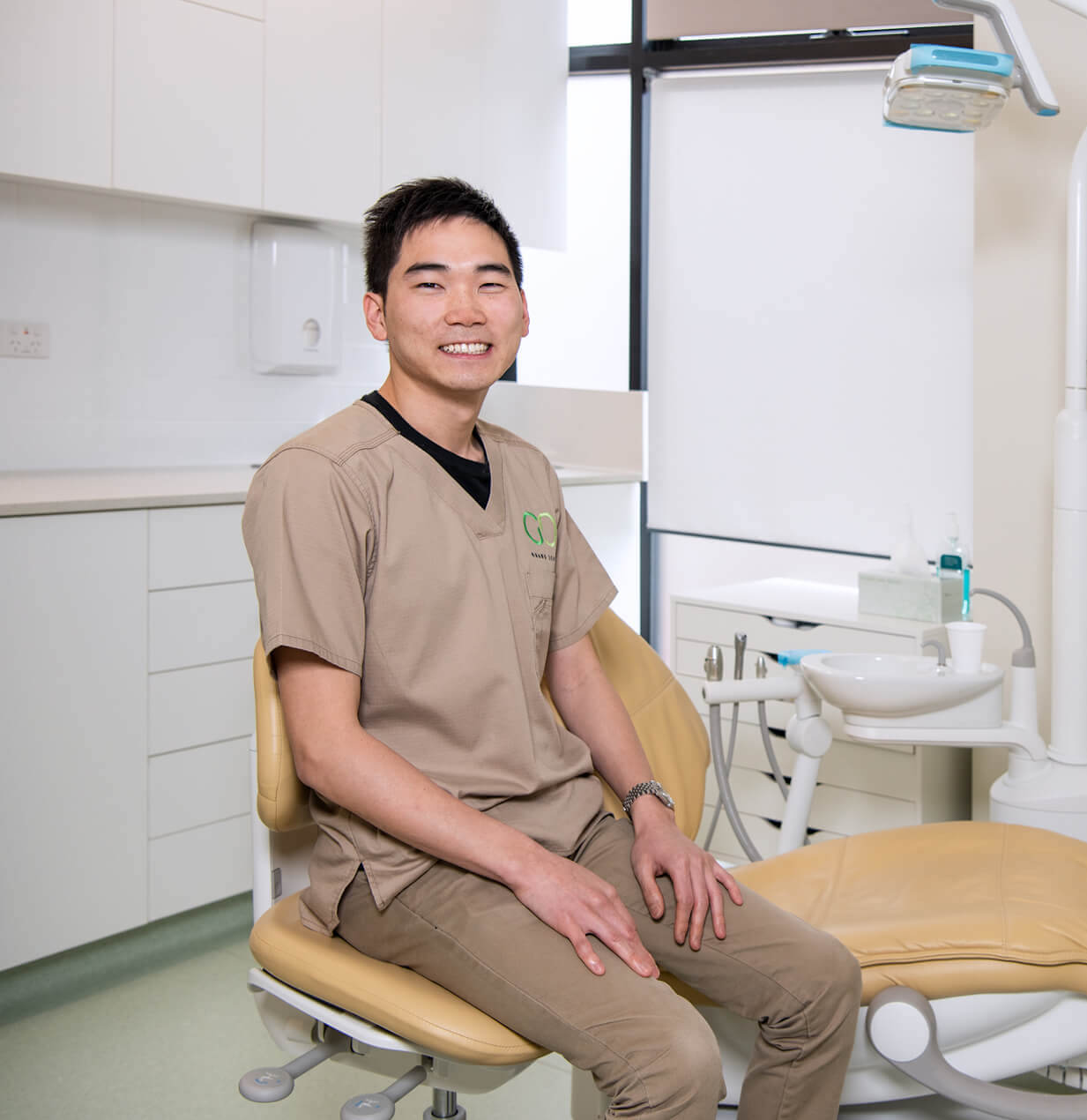 Dr. Max Kim