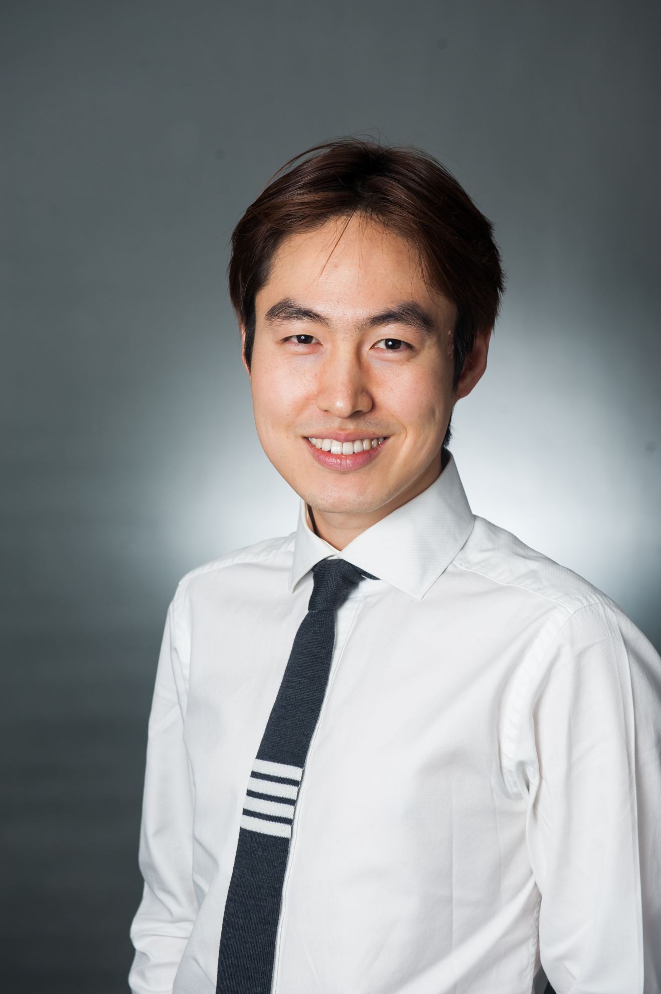 Dr. Damian Choi