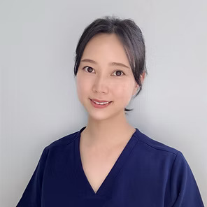 Dr. Jenny An