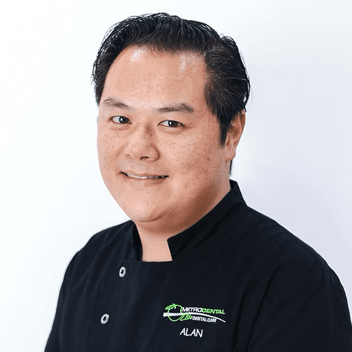 Dr Alan Kwong