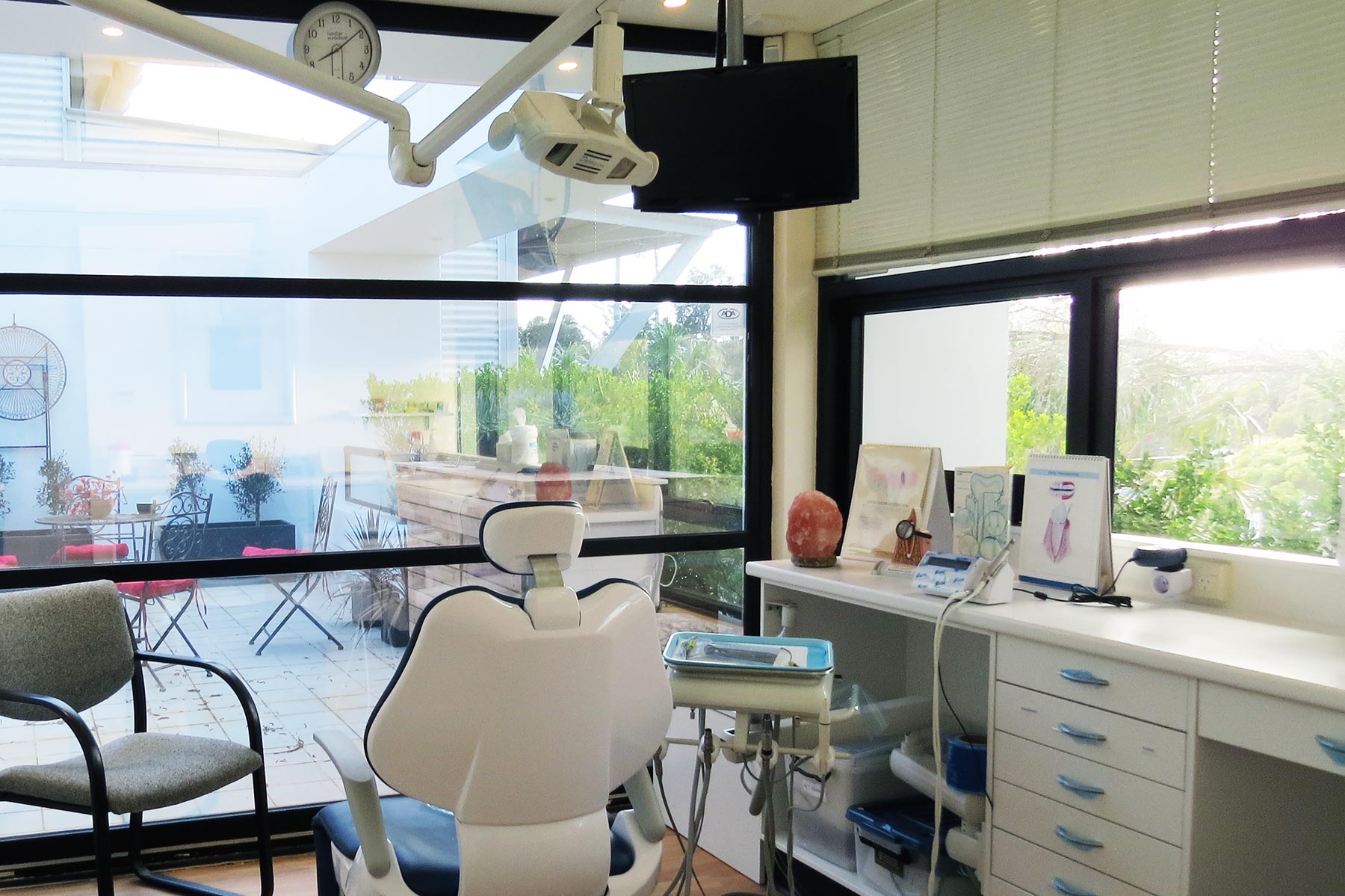 Avalon Wholistic Medical & Dental Centre photo 1