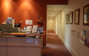 Avondale Heights Dental Clinic-Dr Jeff Lipshutz photo 1