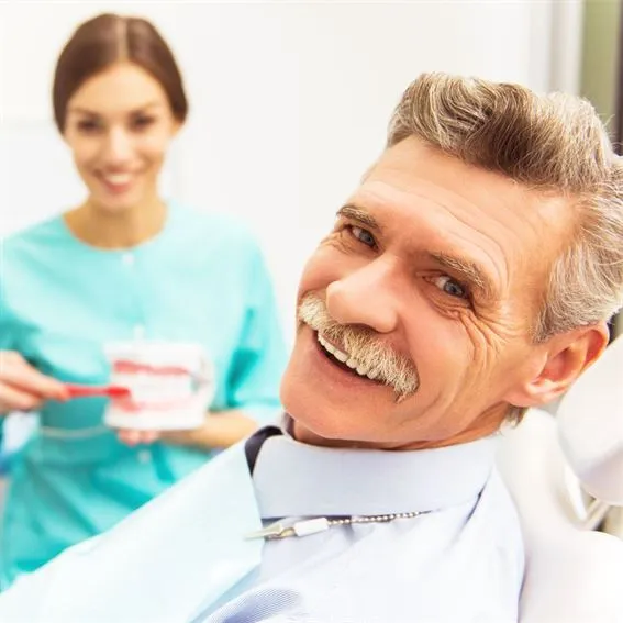 Smile White Dental Clinic photo 2