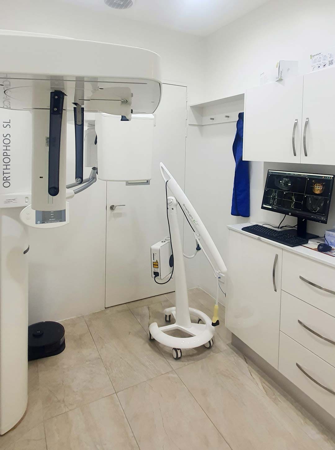 Hills Dental Care photo 4