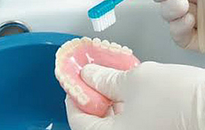 Dentures on Station photo 4