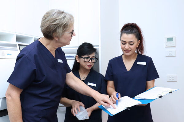 Endeavour Smiles Group - Dentist Endeavour Hills photo 2