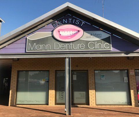 Mann Denture Clinic photo