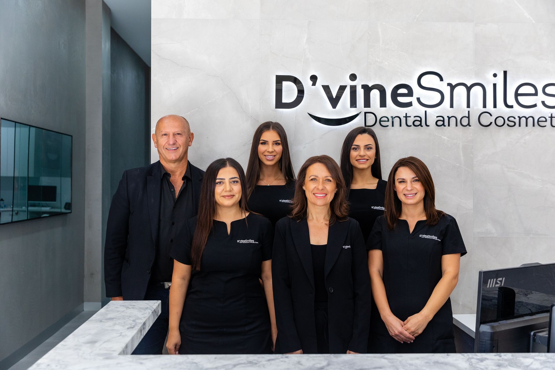 D'Vine Smiles - Dentist Greensborough photo 2
